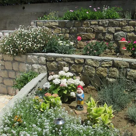 Appartement Roza Lopar