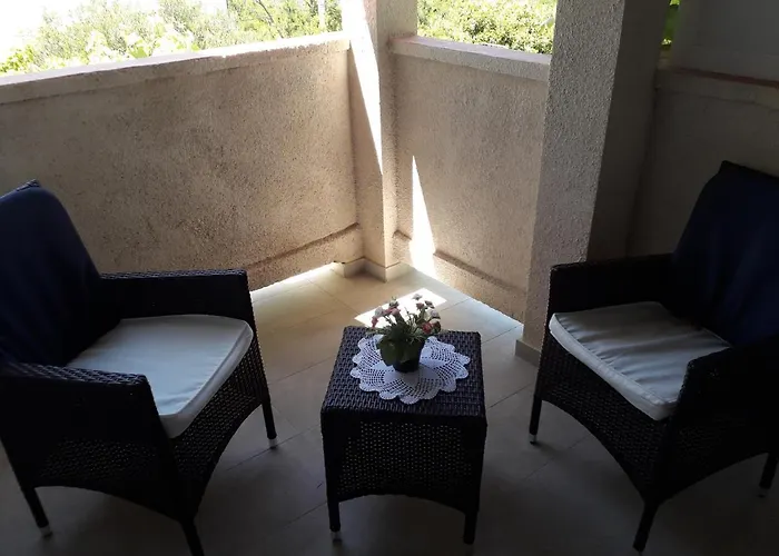 Apartmani Roza
