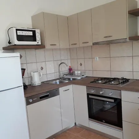 Roza Apartment *