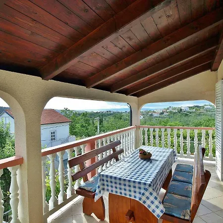 Roza Apartment