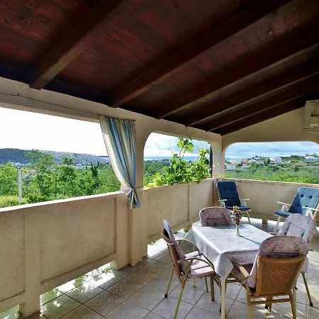 Roza Apartment