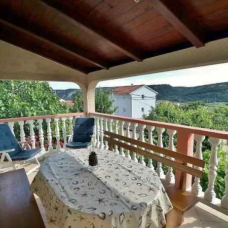 Apartman Roza