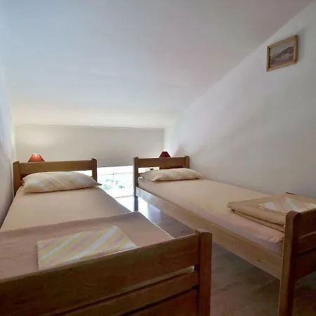 Roza Apartment